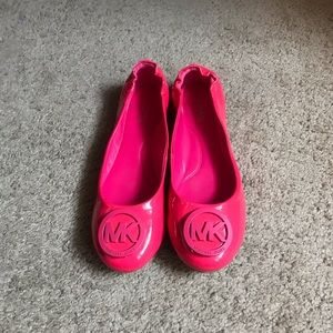 🔥 Michael Kors flats 🔥
